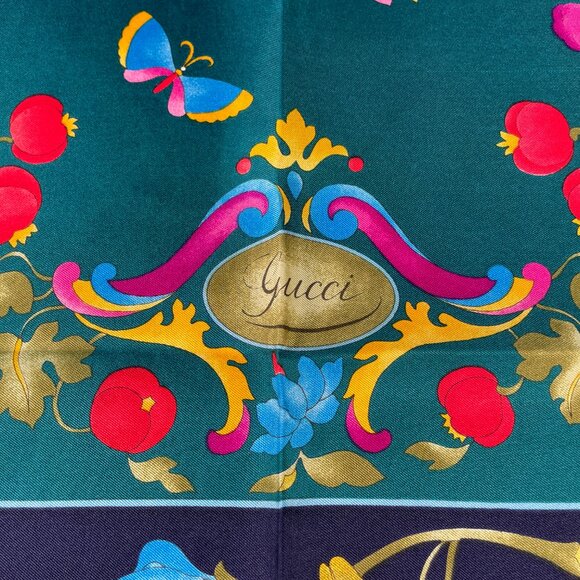 Gucci Vintage Silk Scarf 34” Floral Butterfly Baroque Green Multicolor - Picture 3 of 12